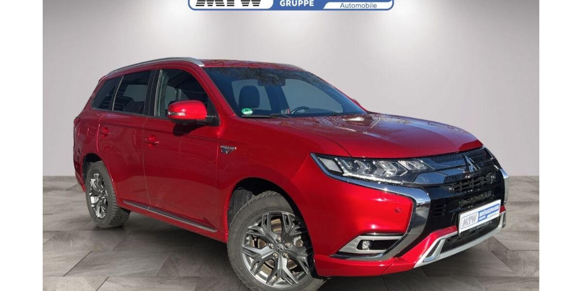 Mitsubishi Outlander 71.540 km 24.370 &euro; Essen 45145