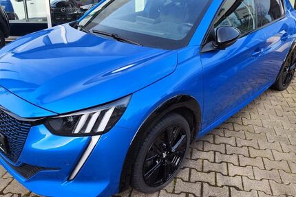 Peugeot 208 8.555 km 18.990 &euro; Essen 45307