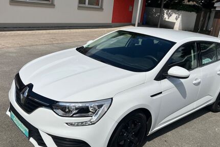 Renault Megane 114.000 km 7.999 € Essen 45147