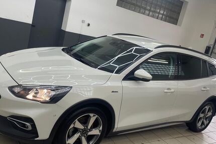 Ford Focus 192.000 km 7.400 € Kamen 59174