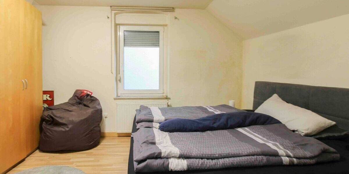 Mehrfamilienhaus, Wohnhaus Bochum Laer - 6 Zimmer, 211 m&sup2;, 320.000&euro; | Angebot:26344649