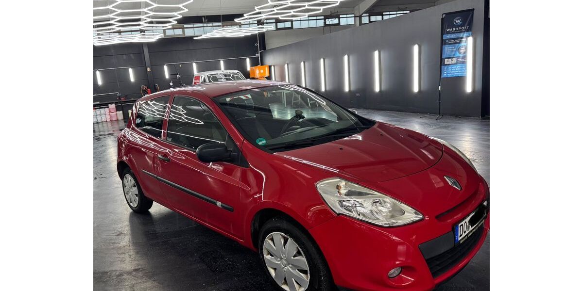 Renault Clio 60.000 km 4.700 &euro; Dortmund 44339