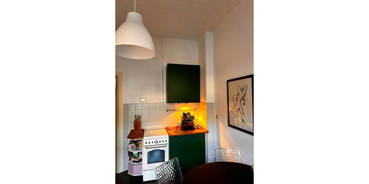 Romantische Single- oder Pärchenaltbauwohnung in Premiumlage 3 zimmer