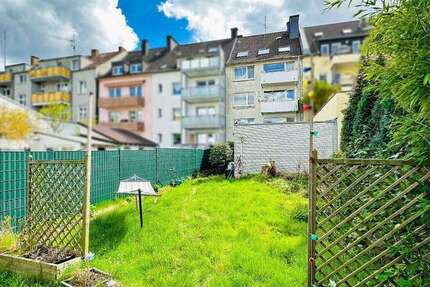 Haus Essen Stadtbezirk II - 16 Zimmer, 359 m&sup2;, 899.000&euro; | Angebot:24349556