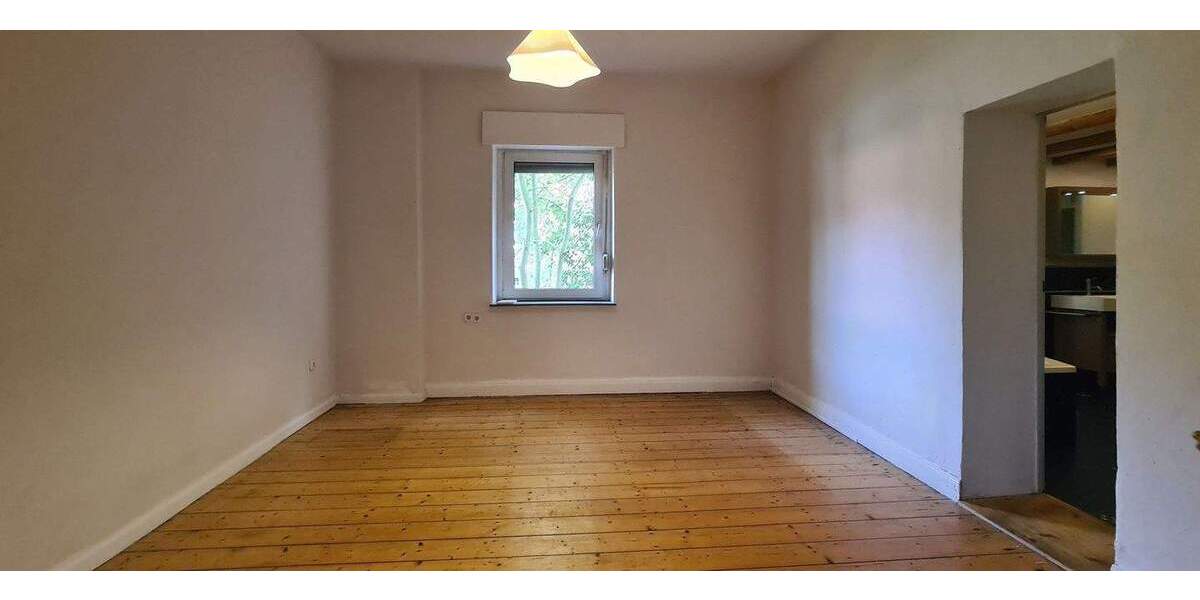 Etagenwohnung Bochum Harpen - 6 Zimmer, 133 m&sup2;, 230.000&euro; | Angebot:24390098