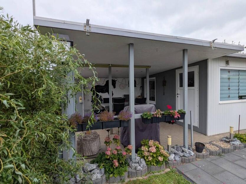 Ohne Makler: Bungalow (Barrierefreimit Pool) in Dortmund-Brecht. zimmer