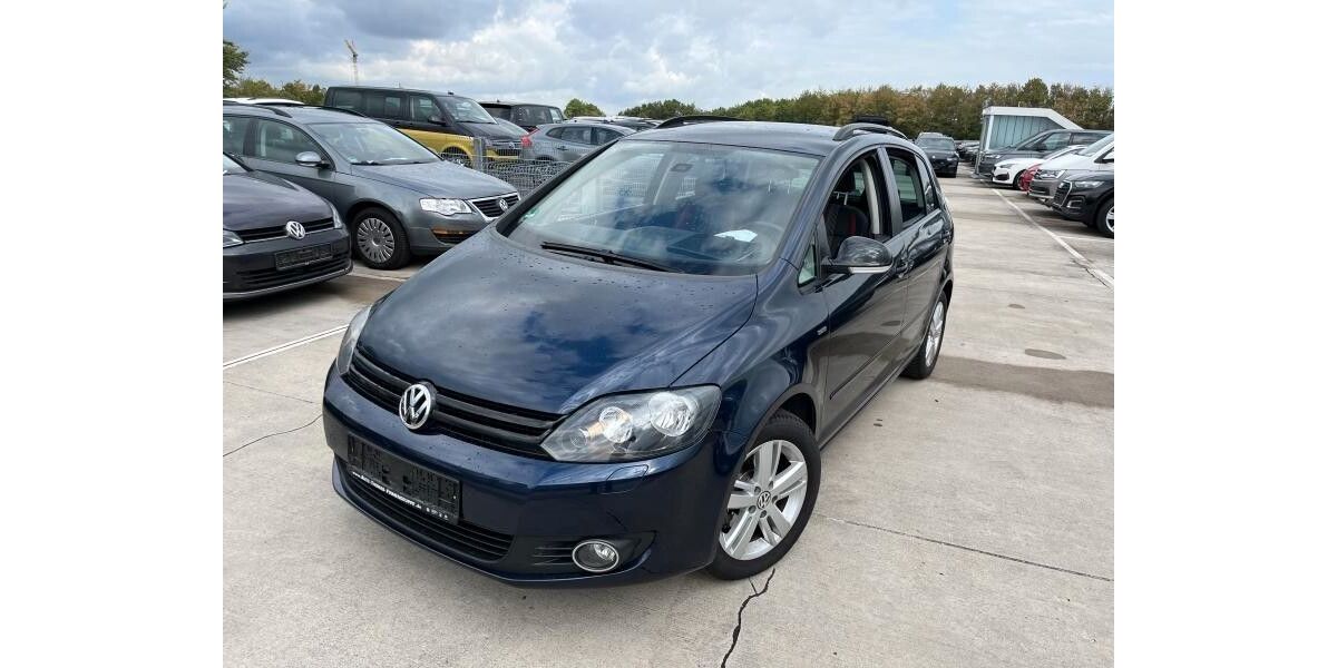 VW Golf Plus 140.299 km 6.699 &euro; Marl 45770
