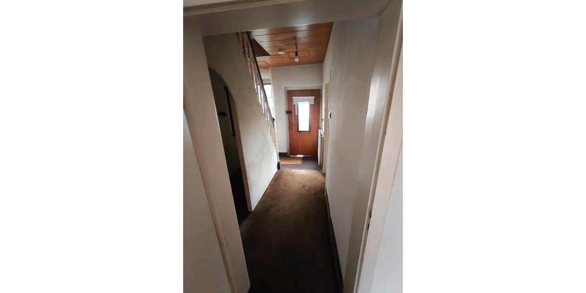 Einfamilienhaus Dortmund Brackel - 5 Zimmer, 135 m&sup2;, 1.350&euro; | Angebot:25371512