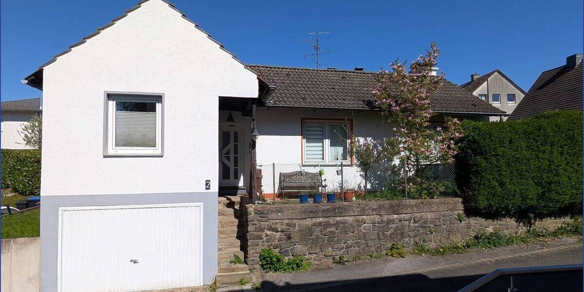 Mehrfamilienhaus, Wohnhaus Hattingen / Baak Winz-Baak - 8 Zimmer, 213 m&sup2;, 449.000&euro; | Angebot:26917527