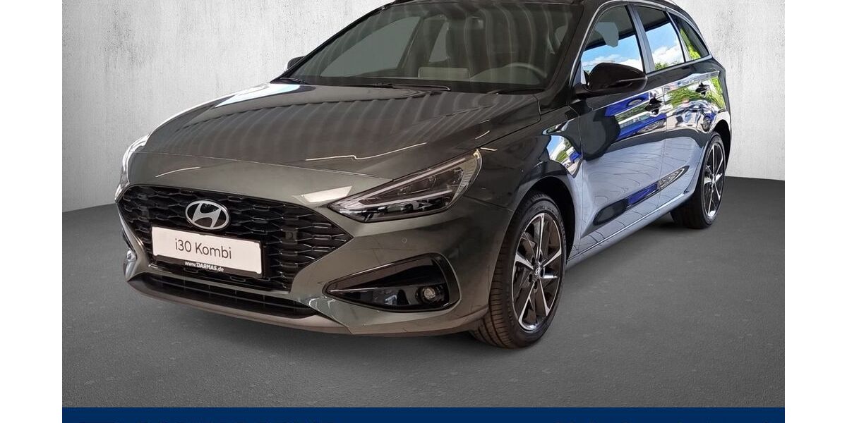 Hyundai i30 28.473 km 21.990 &euro; Castrop-Rauxel 44575
