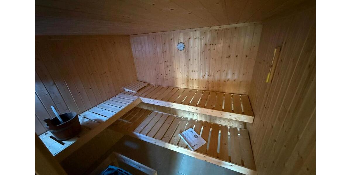 Einfamilienhaus Bochum Günnigfeld - 10 Zimmer, 242 m&sup2;, 649.000&euro; | Angebot:27075113