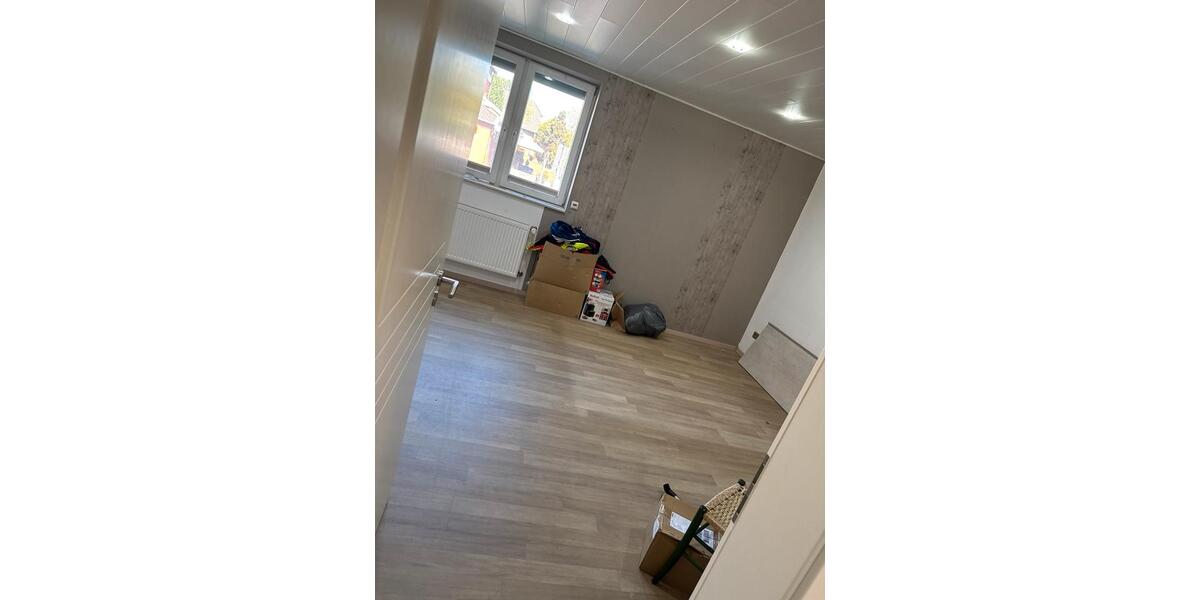 Erdgeschoßwohnung Gelsenkirchen Gelsenkirchen-Mitte - 2 Zimmer, 68 m&sup2;, 650&euro; | Angebot:26366536