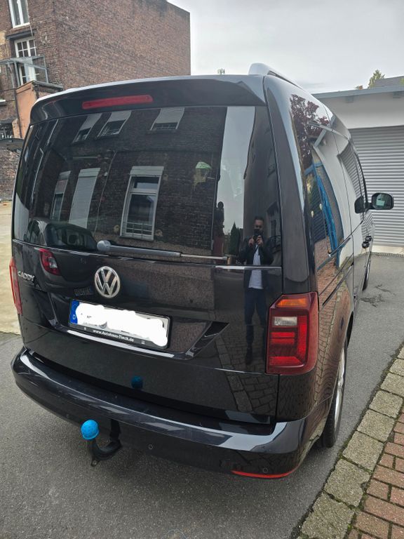 VW Caddy 351.000 km 9.500 € Gelsenkirchen 45886