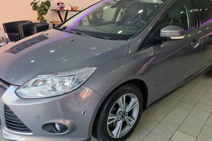 Ford Focus 95.000 km 4.990 &euro; Recklinghausen 45661