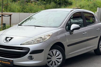 Peugeot 207 115.415 km 3.000 &euro; Essen 45145