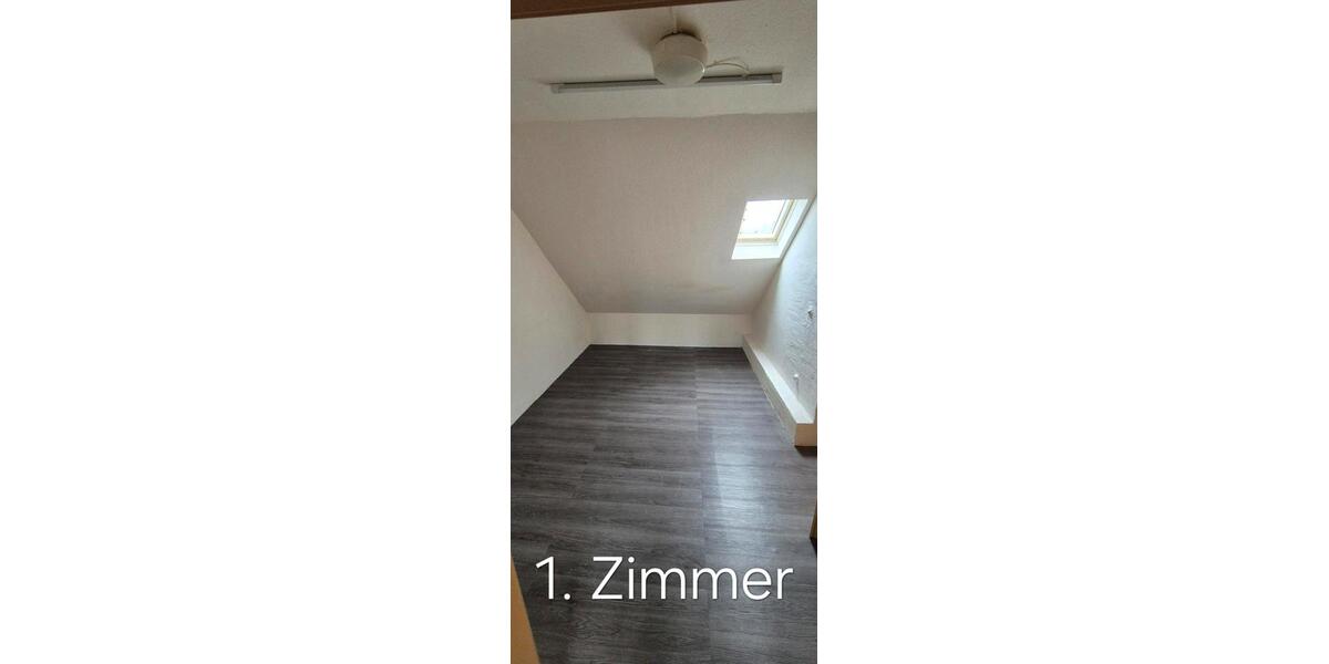 Dachgeschoßwohnung Bochum Günnigfeld - 5 Zimmer, 100 m&sup2;, 781&euro; | Angebot:27547932