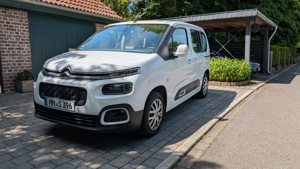 Citroen Berlingo 149.000 km 10.700 &euro; Mülheim 45475