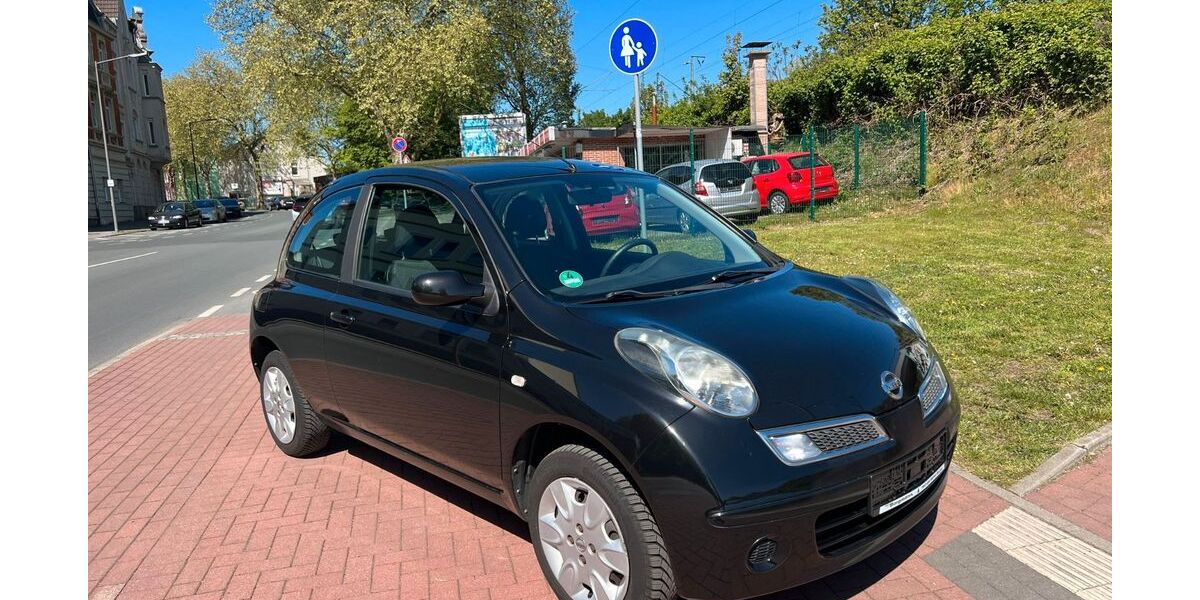 Nissan Micra 220.000 km 1.990 &euro; Recklinghausen 45657