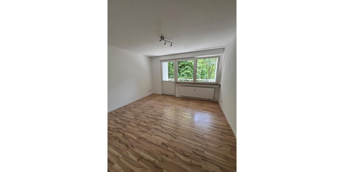 Etagenwohnung Bochum Laer - 3.5 Zimmer, 62 m&sup2;, 195.000&euro; | Angebot:27070845