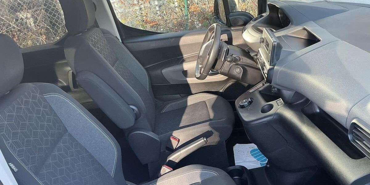 Peugeot Rifter 104.419 km 14.999 &euro; Baukau-Ost (Herne) 44623