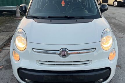 Fiat 500L 135.995 km 5.499 &euro; Essen 45276