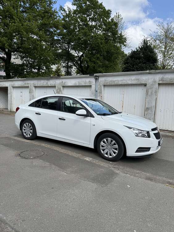 Cruze