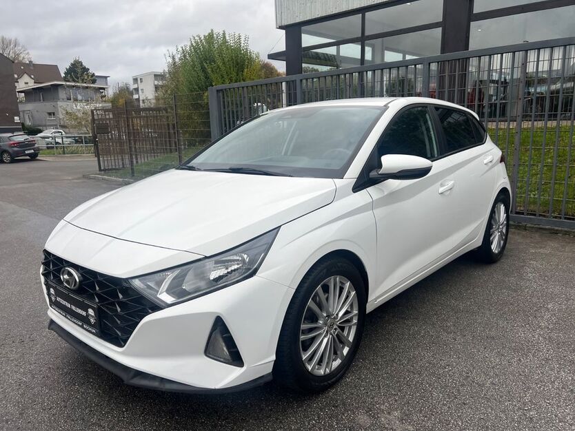 Hyundai i20 56.371 km 16.950 € Bochum 44866