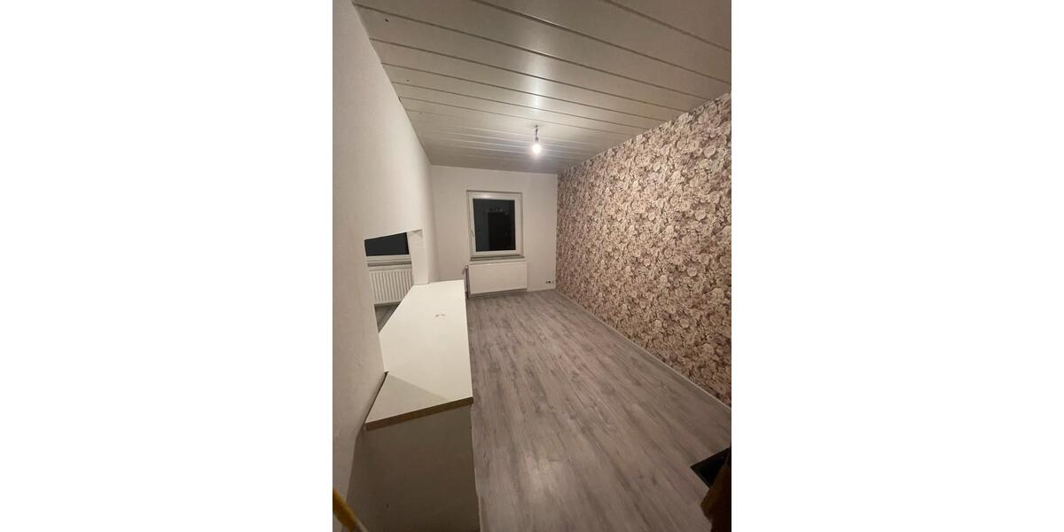 Etagenwohnung Essen Stadtbezirk III - 3 Zimmer, 70 m&sup2;, 950&euro; | Angebot:26366118