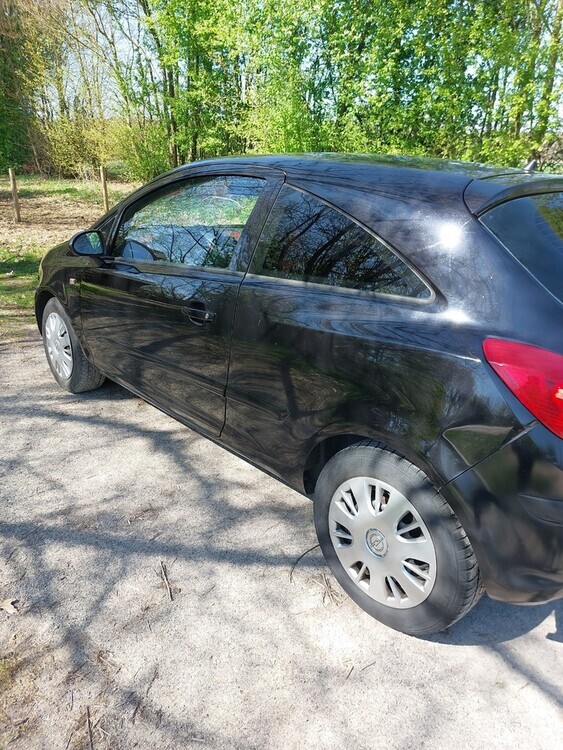 Opel Corsa D 243.000 km 1.150 € Dorsten 46284