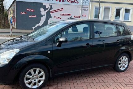 Toyota Corolla Verso 175.000 km 4.990 &euro; Recklinghausen 45657
