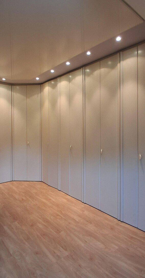 RESERVIERT _ 1 FAM.-REIHENHAUS MIT GARAGE PROVISIONSFREI IN DINSLAKEN-OBERLOHBERG 3 zimmer