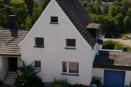 Haus Dortmund Aplerbeck - 7 Zimmer, 160 m&sup2;, 360.000&euro; | Angebot:27148202