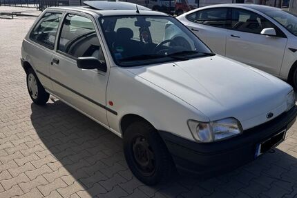 Ford Fiesta 62.000 km 2.000 &euro; Olfen 59399