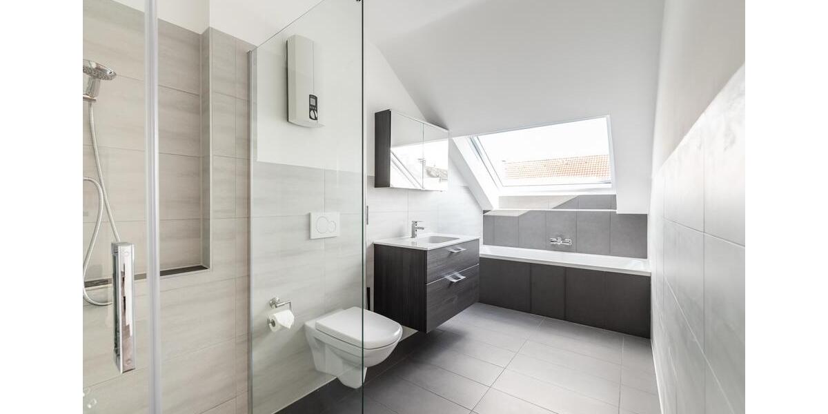 Dachgeschoßwohnung Mülheim an der Ruhr Dümpten - 3 Zimmer, 76 m&sup2;, 265.000&euro; | Angebot:27115001