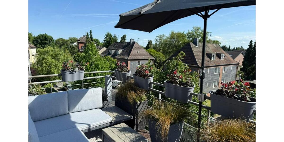 Dachgeschoßwohnung Oberhausen Biefang - 3.5 Zimmer, 74 m&sup2;, 550&euro; | Angebot:24535137