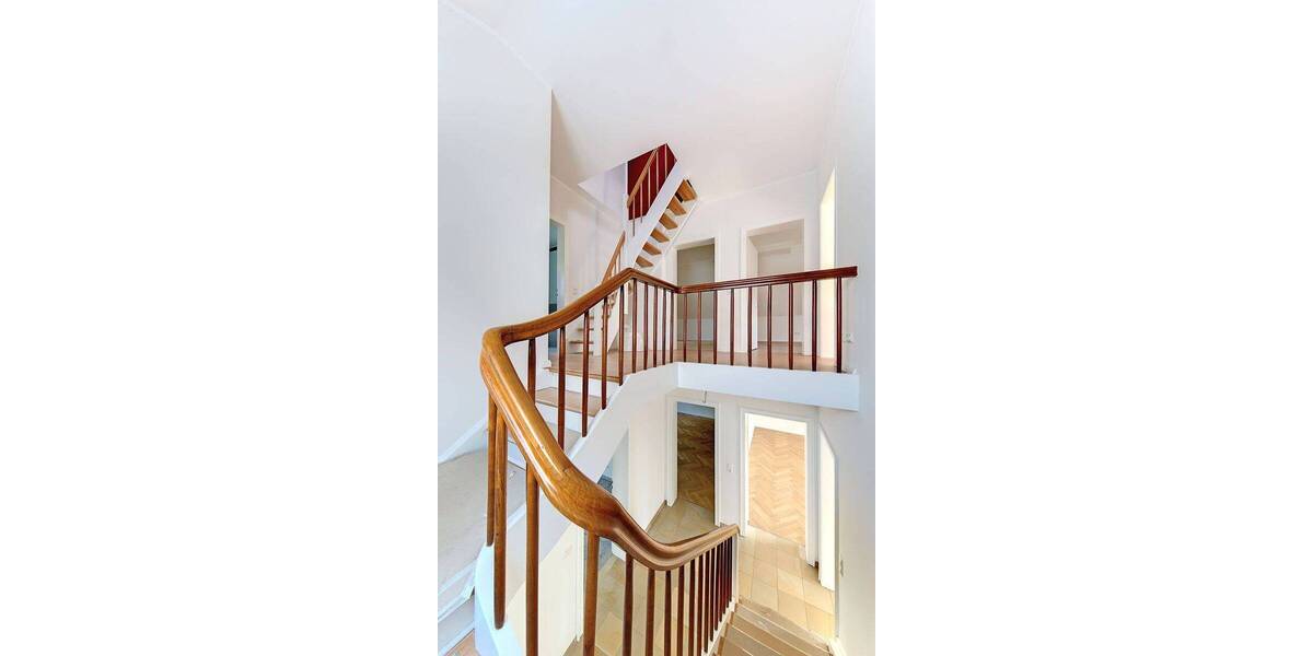 Einfamilienhaus Dortmund Mitte - 8 Zimmer, 217 m&sup2;, 2.750&euro; | Angebot:26867511