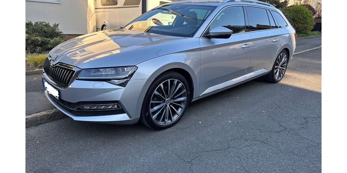 Skoda Superb 56.000 km 31.800 &euro; Dortmund 44143