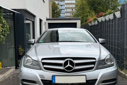 Mercedes C 250