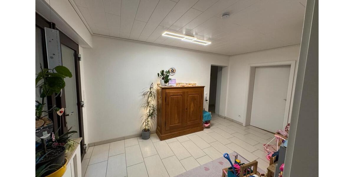 Erdgeschoßwohnung Witten - 4 Zimmer, 116 m&sup2;, 320.000&euro; | Angebot:25422902