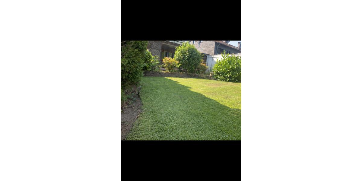 Erdgeschoßwohnung Oberhausen Biefang - 3 Zimmer, 100 m&sup2;, 1.150&euro; | Angebot:24780186