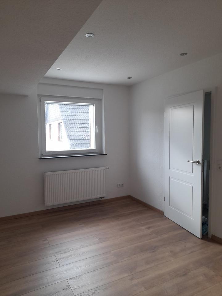 Doppelhaushälfte kernsaniert zimmer