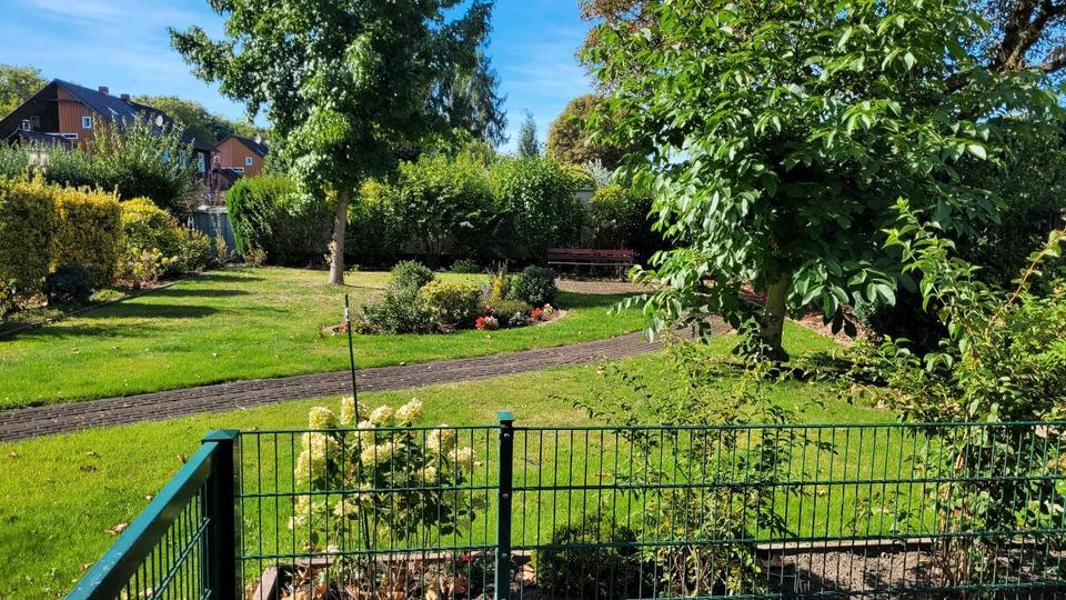 helle 2,5 Raum Eigentumswohnung mit Balkon in Günnigfeld zimmer