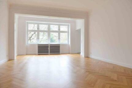 Repräsentative 5-Zimmer-Wohnung im Bauhaus-Stil - Wohnen & Arbeiten perfekt kombinieren!