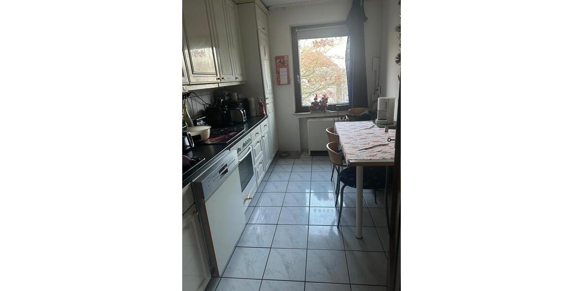 Etagenwohnung Bochum Günnigfeld - 3 Zimmer, 75 m&sup2;, 590&euro; | Angebot:24864876