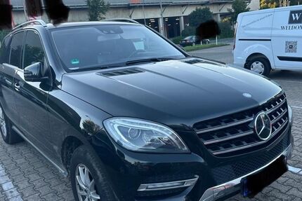 Mercedes-Benz ML 350 271.000 km 12.990 &euro; Bottrop 46238