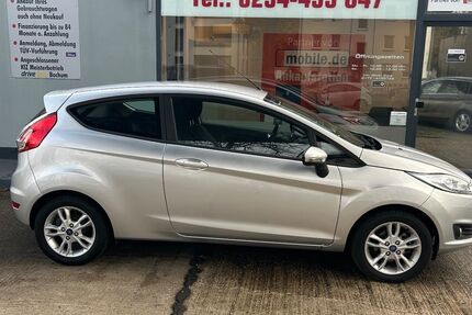 Ford Fiesta 26.650 km 7.850 &euro; Bochum 44795