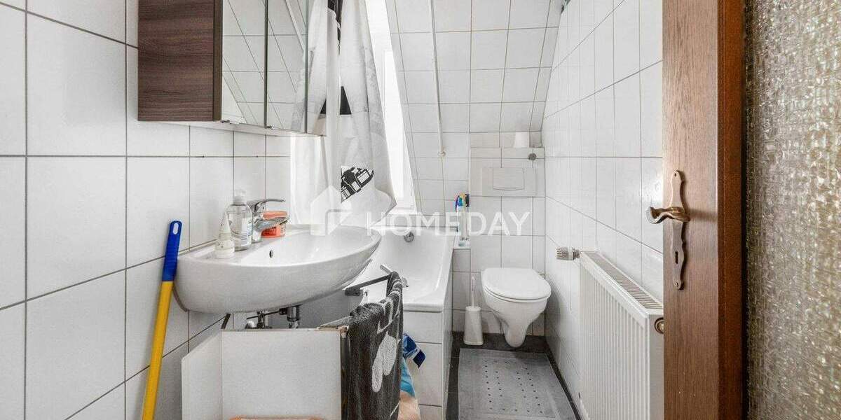 Etagenwohnung Oberhausen Schlad - 2 Zimmer, 36 m&sup2;, 70.000&euro; | Angebot:24544912