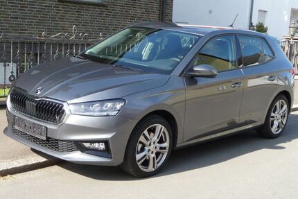 Skoda Fabia 19.000 km 22.999 &euro; Dortmund 44329