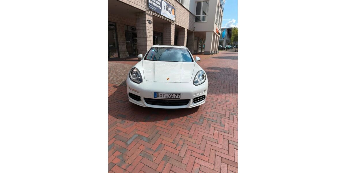Porsche Panamera 73.000 km 34.900 &euro; Bottrop 46236