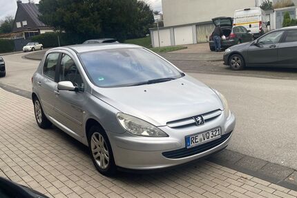 Peugeot 307 224.334 km 1.950 &euro; Gelsenkirchen 45896